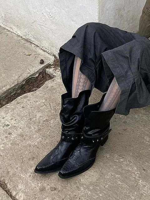 Botas Vaqueras Retro Y2K para Mujer, con Punta Puntiaguda y Pliegues, Botas Largas de Caballero con Detalles Negros, Botas Góticas