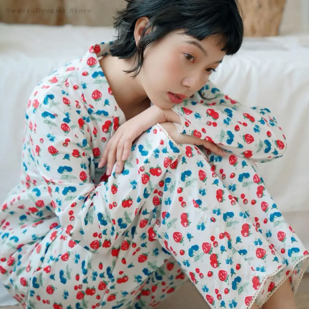 

Strawberry Printed Sleepwear High-End Cotton Pijama Mujer Long Sleeved Top&Trouser Pajamas Set Women's Home Clothes Night Wear