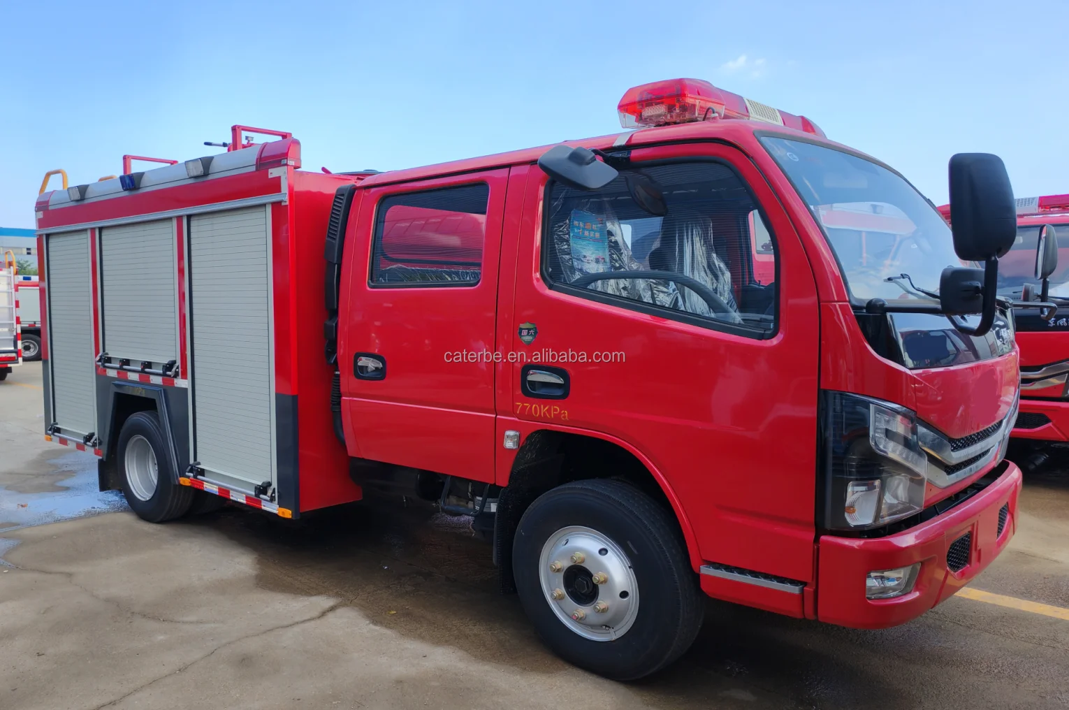 Brand New Fire Truck 5m3 10m3 15m3 Airport Fire Truck Water Tank New Fire Fighting Truck for Sale