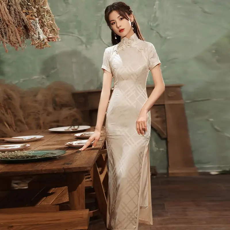 Modernes, schmal geschnittenes, langes Qipao für junge Mädchen von Dr. ort Sve, verbesserte Version, Alltagskleidung, Sommer, neue Sle-Polyesterfaser