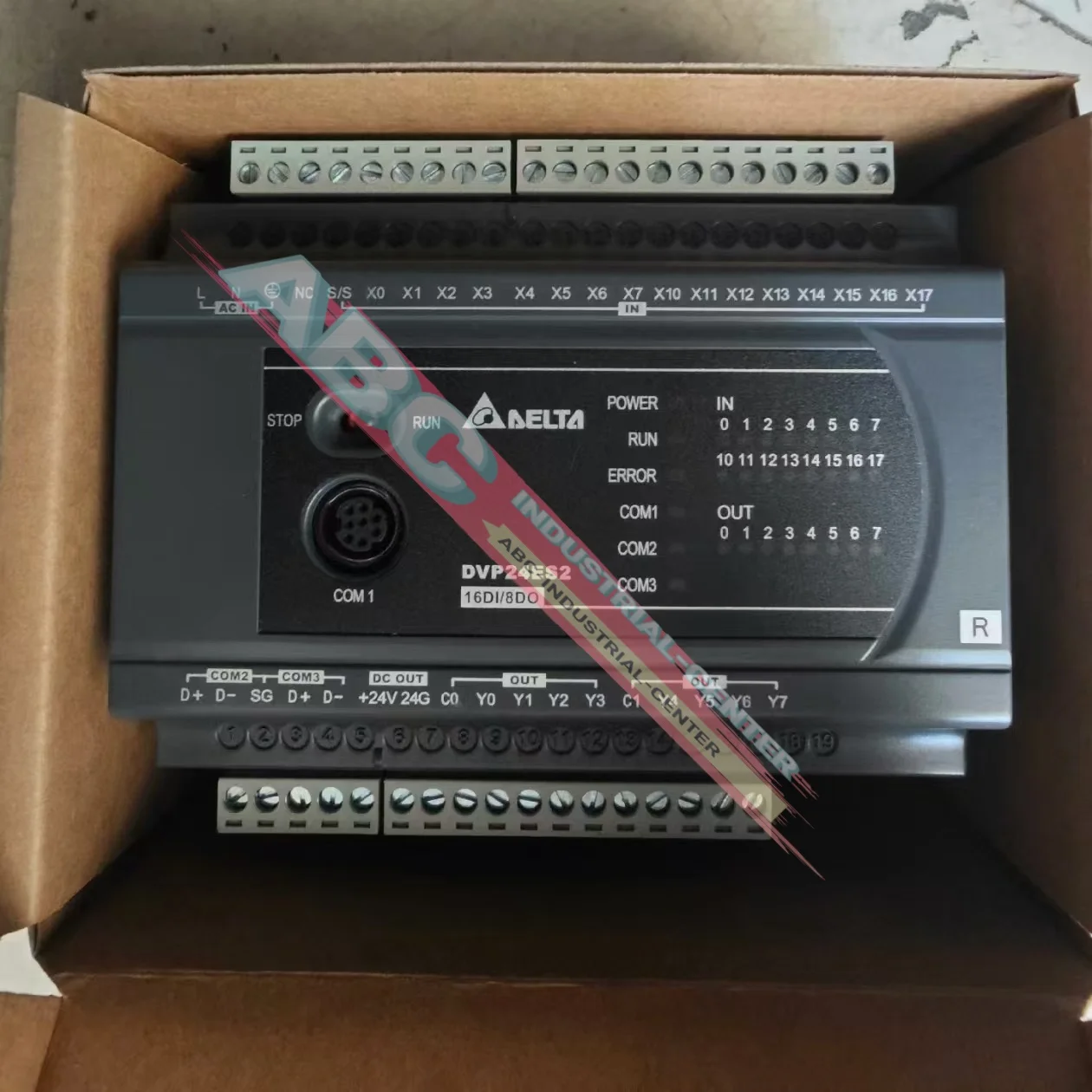 DVP26SE11R وحدة DVP26SE11T PLC جديدة تمامًا