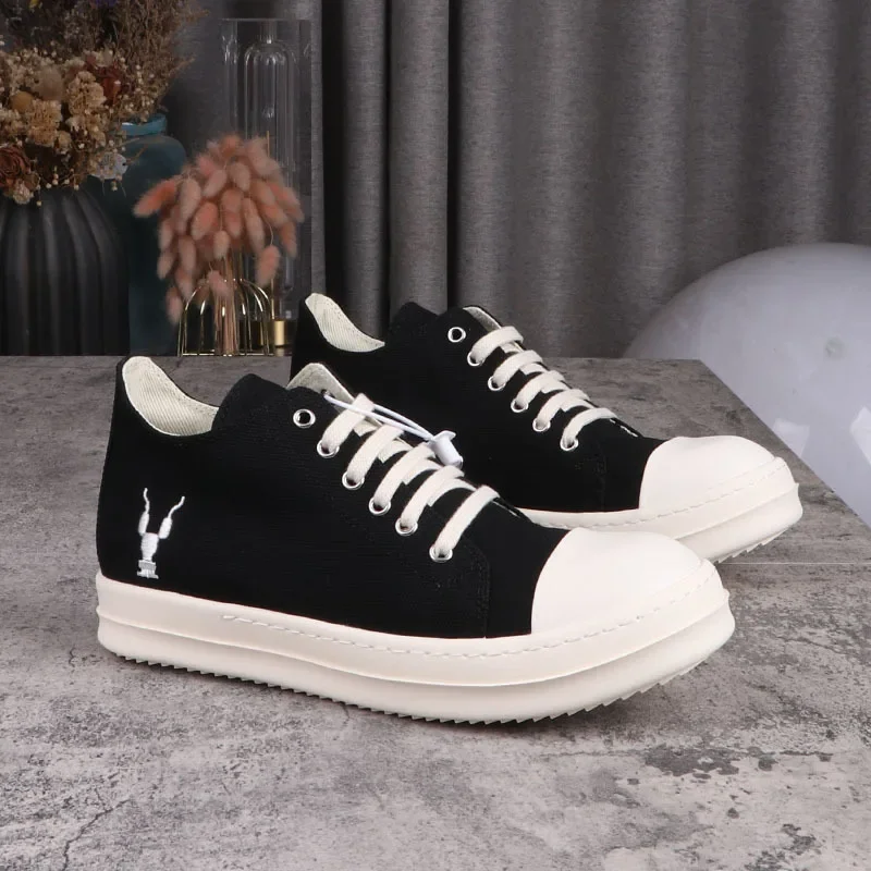 

24ss High Street Rick Men's Casual Shoes Women's Canvas Embroidered Flats Low-top lace-up sneakers Retro luxury designer Owens