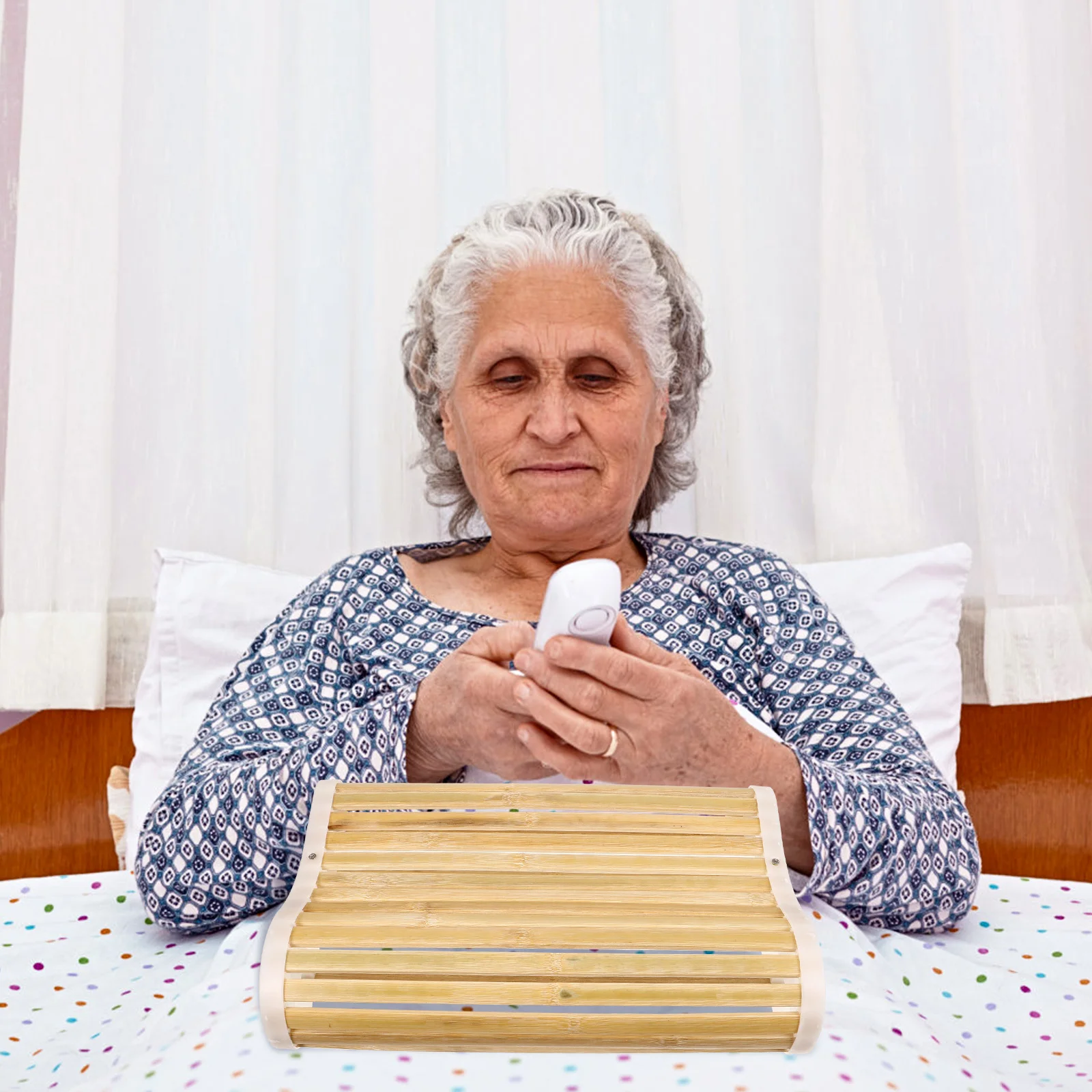 

Bamboo Pillow Summer Cooling Hollow Neck Cushion Sweat Steam Room Breathable Lightweight Neck Support Bath Pillow for Relaxation