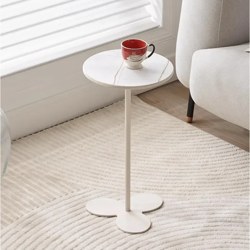 

Cream Wind Internet Red Sofa Side Table Movable Rock Panel Small Coffee Table Minimalist And Versatile Clover Mini Corner Table