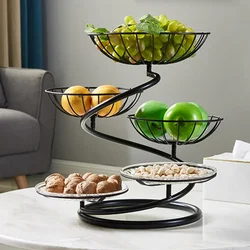 Estante de frutas de lujo con luz nórdica, mesa de té de la sala de estar del hogar, plato de exhibición de aperitivos de fruta seca, cesta de frutas multicapa elegante