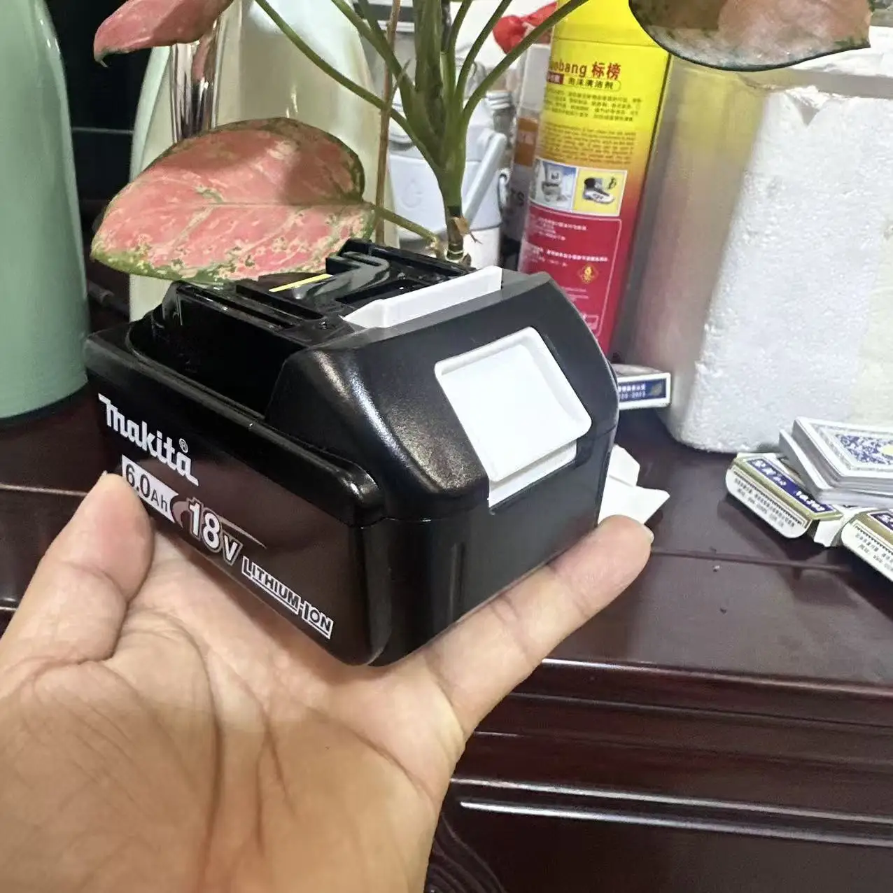 

100% Genuine Makita 6Ah for Makita 18V Battery BL1860B BL1840 BL1830B BL1850B BL1850 BL1860 BL1815 Replacement Lithium Battery