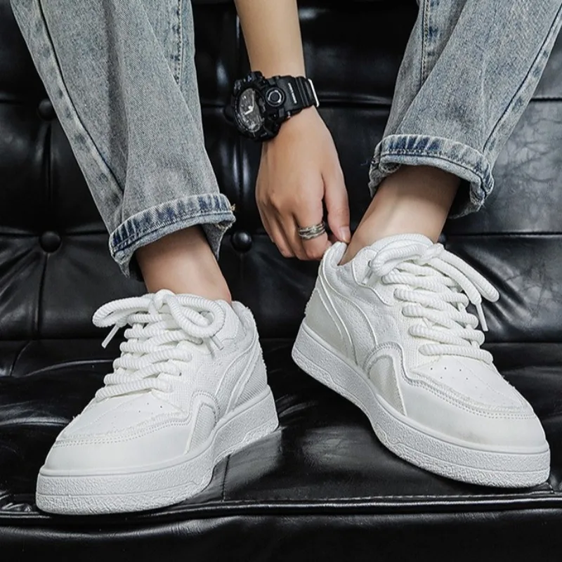 

High-quality White Shoes for Men Breathable Casual Platform Shoes Fashion Soft Bottom Men Shoes Men Sneakers Zapatos Para Hombre