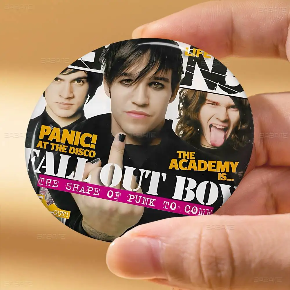 الموسيقى F-الخريف خارج الصبي 32/44/58 مللي متر تخصيص زر دبابيس لطيف مضحك الإبداعية شارة مجوهرات ديكور هدايا للأصدقاء #5