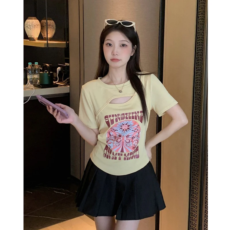 Women T Shirt Summer New Niche Print Short-sleeved Hollow Out Short Tops Students Cute Versatile Thin Tees Female