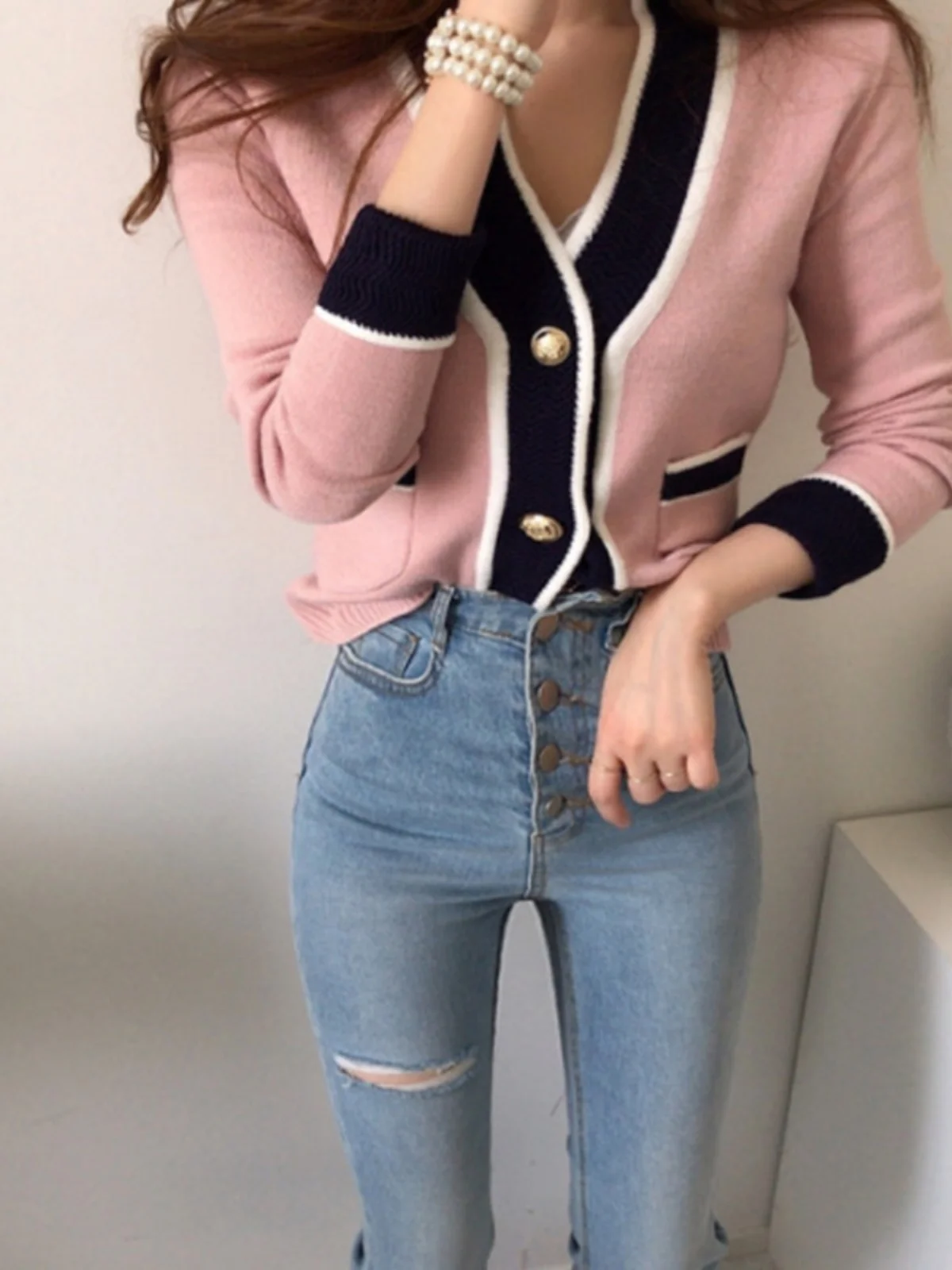 Ele High-End Knitted Sweater Women's V-Ne Color Blo Spring New Sle Faionable Korean Version Long Sve Coat