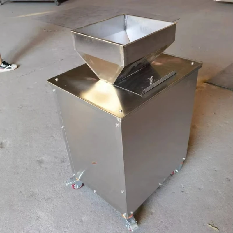 Bild 4: Haselnuss- und Erdnuss-Schneidemaschine für Bäckereien, Spezialisiert auf Nuss-Rohmaterialien mit Kernlagerkomponenten