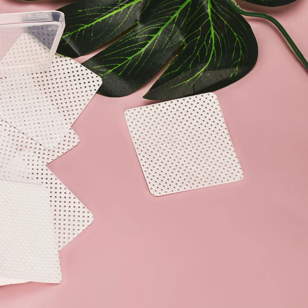 

Eyelash Glue Cleaning Cotton Pads 2 Boxes Premium Non-Woven Fabric Lint-Free Portable for Salon Use Glue Cleaning Pad