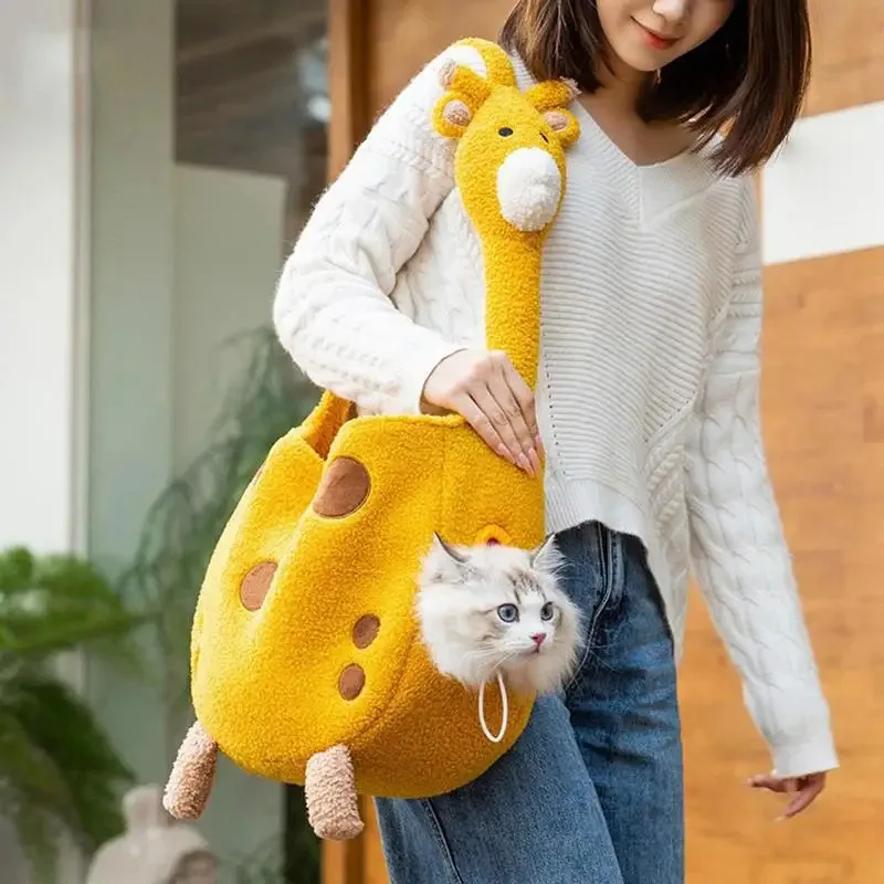 Cute Pet Puppy Carrier Bag Giraffe Shape Outdoor Travel Shoulder Bags for Pets Carrier Bag Comfort Sling Breathable Tote Handbag