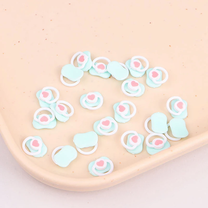 5/6Pcs Dollhouse Mini Heart-Shaped Doll Pacifiers Set Lovely Dummy Nipples Play House Supplies Dolls House Kids Toy Accessories