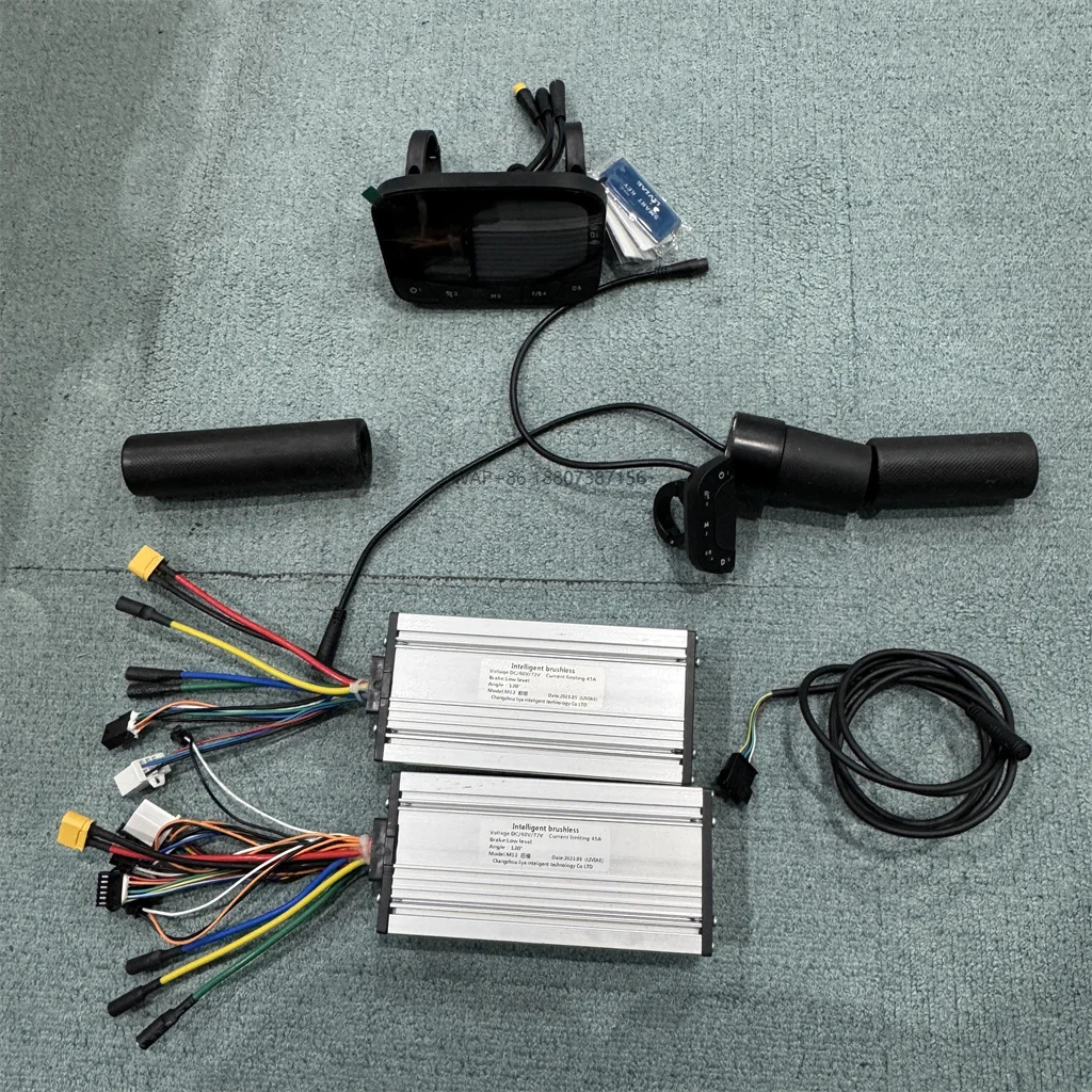

Electric Scooter Parts Card Unlock 60V 72V 45A Controller Kit with Smart Display Half Twist Throttle for M5 R8 R7 G14