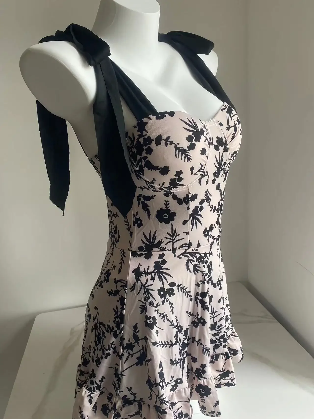 Traje de baño de estilo coreano con bordado de encaje para mujer, traje de baño con lazo de corbata, traje de baño con estampado fruncido, traje de baño fino de primavera