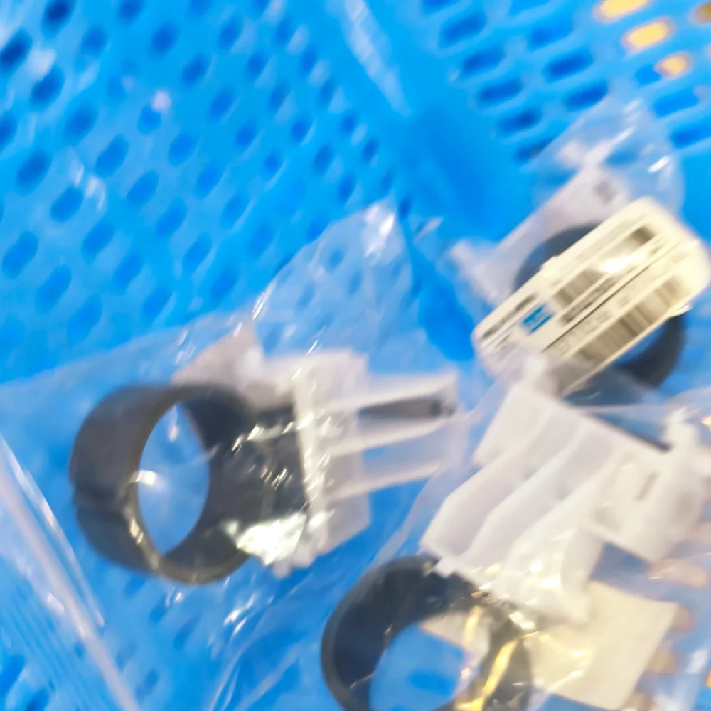 

1set. 1466932 1447353 Pickup Roller for EPSON L800 L801 L805 L810 L850 Stylus Photo R250 R265 R270 R280 R285 R290 R295 R330 R360