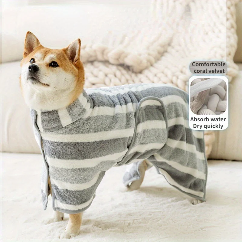 

1Pcs Large Pet Towel Pet Bath Towel Drying Bath Towel Water Absorbent Quick-Drying Dog Bathrobe