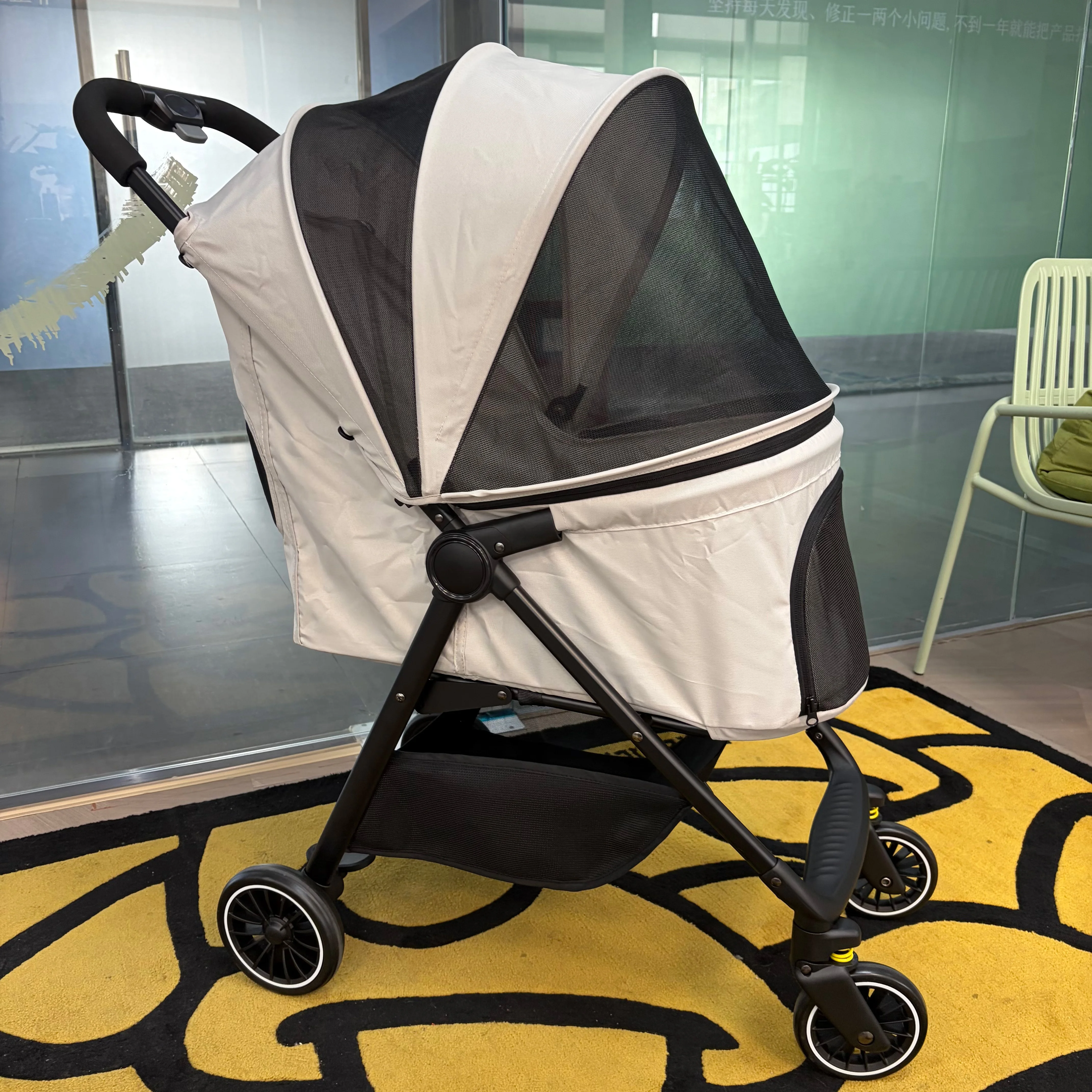 

Foldable pet stroller, small dog and cat, outdoor four-wheel stroller, breathable mesh sunroof, front wheel shock absorber