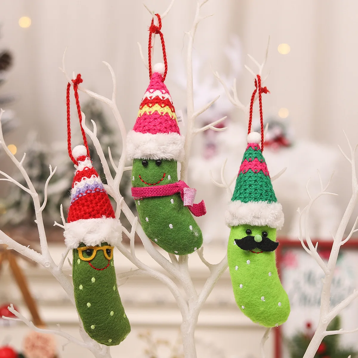 

Christmas Decoration Cartoon Green Banana Pendant Creative Figurine with Hat Hanging Decoration Christmas Scene Decoration