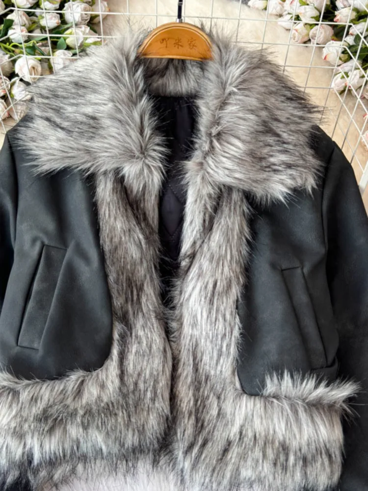 EWQ High-end Double-faced Fur Coat Womne's Lapel Pockets Design Contrast Color Short Coats 2024 Winter New Clothing 27X1592