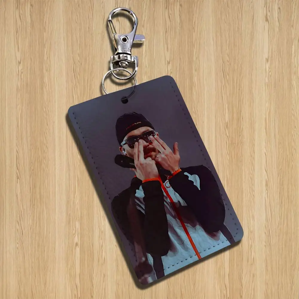 Llavero con diseño de álbum de música cool, cantante de dibujos animados, anime, colgante de moda para bolso, tarjeta de identificación, tarjeta de autobús, bonito para adultos