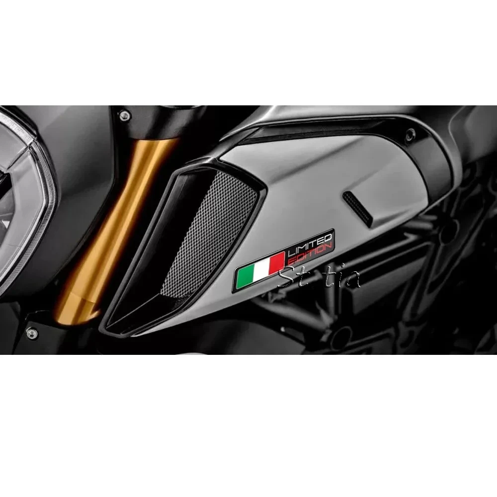 For DUCATI VESPA Gts 300 Gtv RA LX Sprint Flag Sticker Motorcycle Waterproof Glue Drop Tri Color Flag of Italy Decorative Decal image 2
