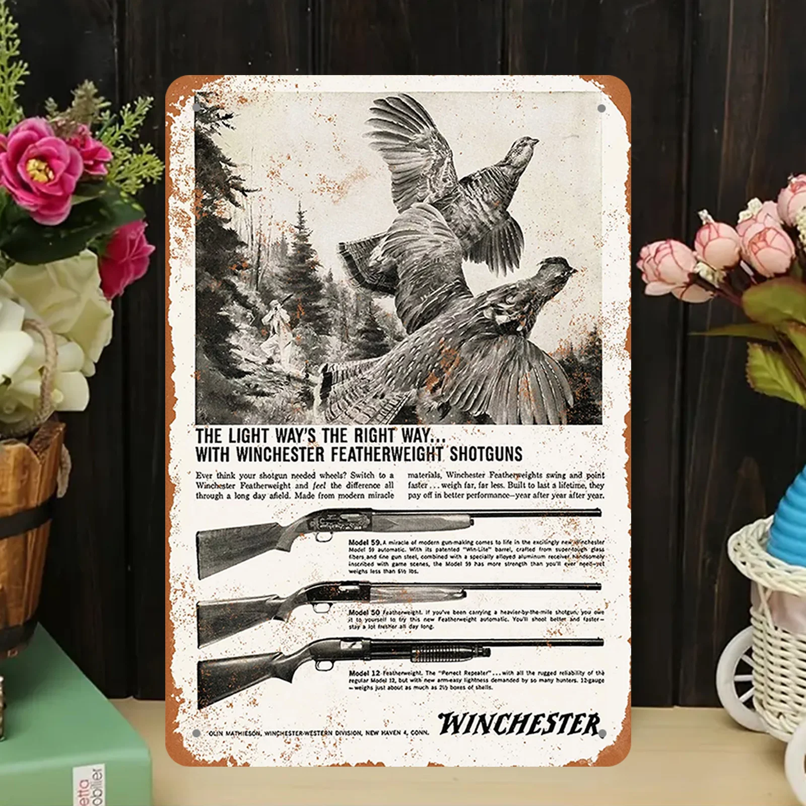 Vintage Wter Featherweight Shotguns Metal Tin Sign -  Rustic Hunting decor with Shotgun Illustrations - Heavy-Duty Tin Vintage F