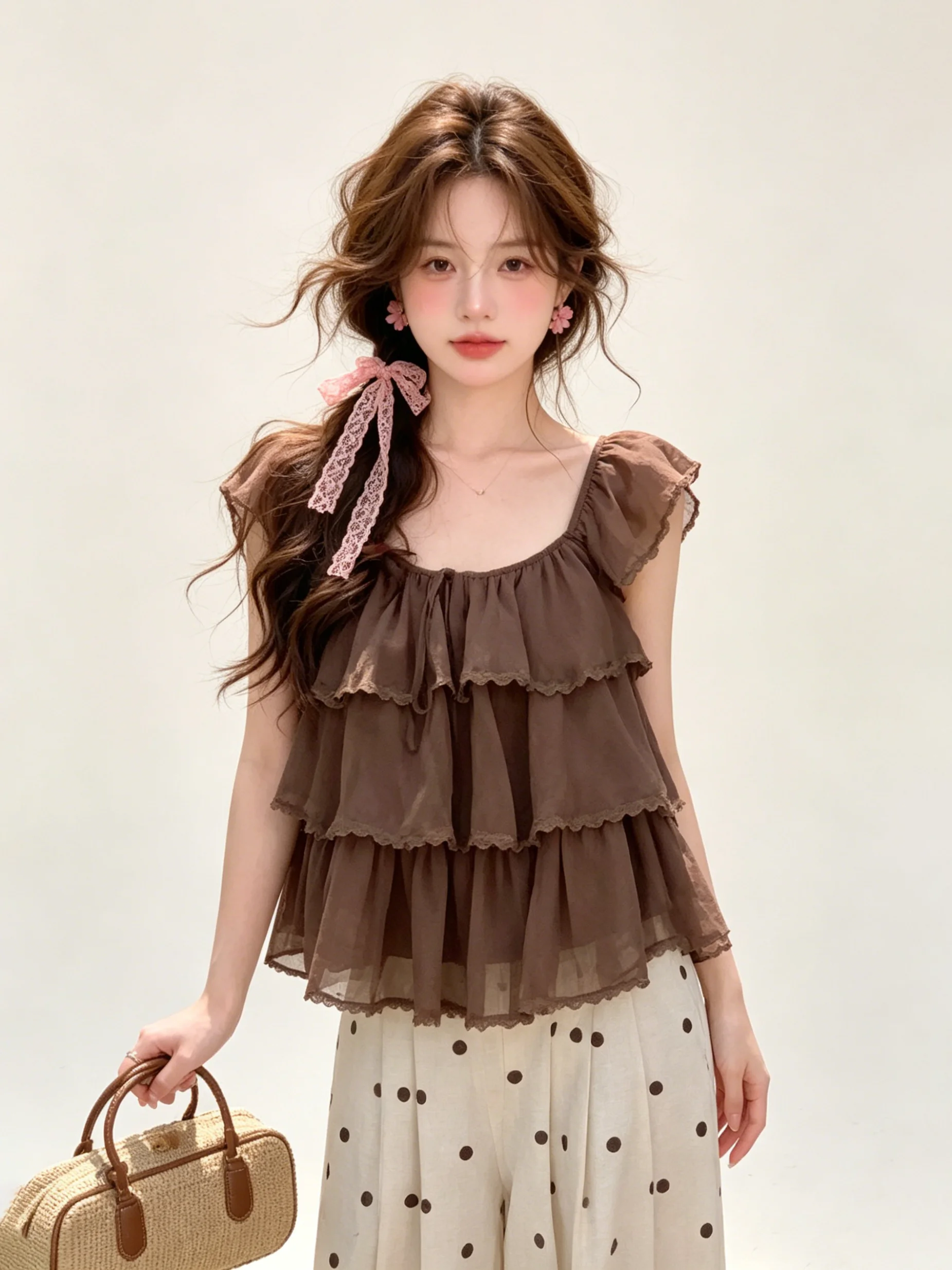 Retro Style Women's Summer Outfit High Waist Wide Leg Pants Polka Dot Shirt with Puff Sleeves And Lace Trim Breathable Polyester