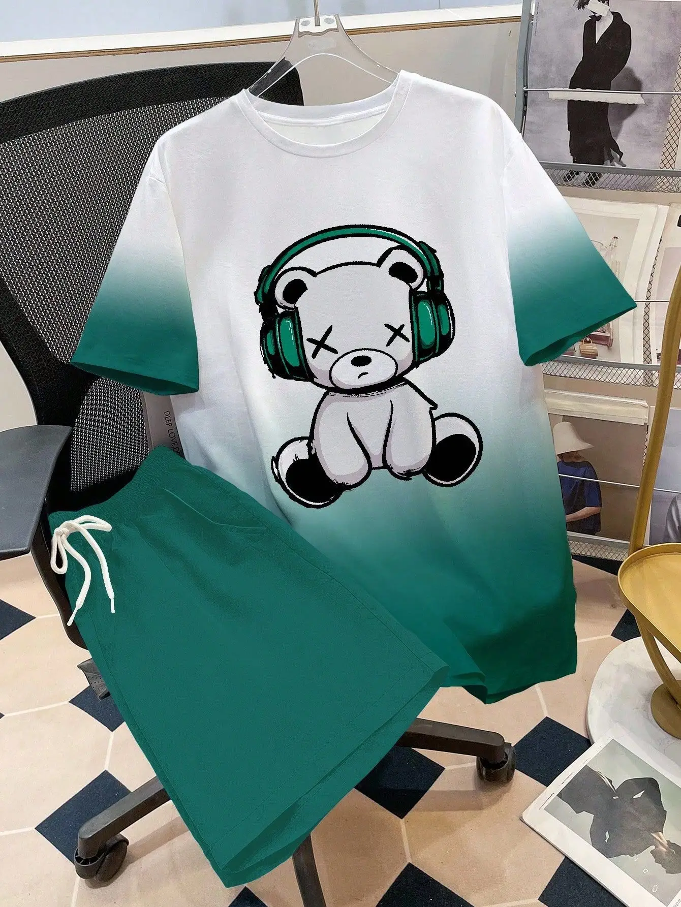 

Комплект из 2 предметов, модный удобный комплект для отдыха, мужские футболки, шорты, подходящие для занятий спортом, фитнесом, летний спортивный костюм