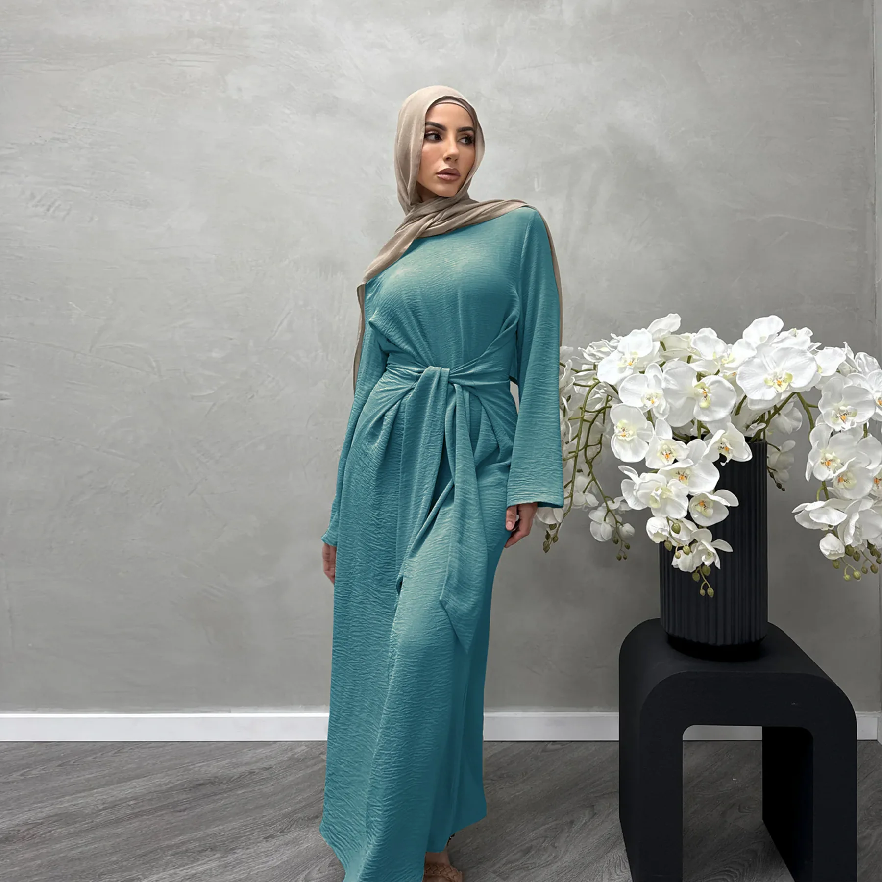 2024 Islamic Clothing Abaya Simple Woman Clothing Modest Womens Long Dresses Daily Wear With Belt Abaya Women Muslim Dress Robes