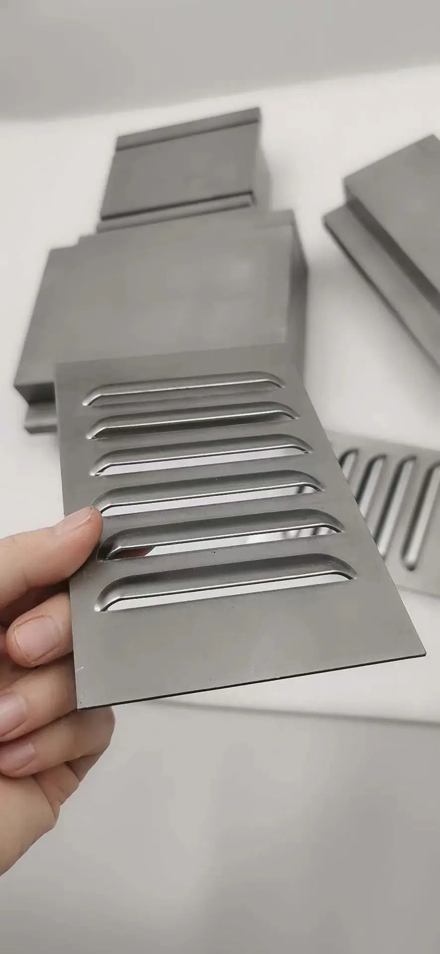 Customized Press Brake Carbon Steel Stainless Steel Plate Louver  Bending Punch Louver Die