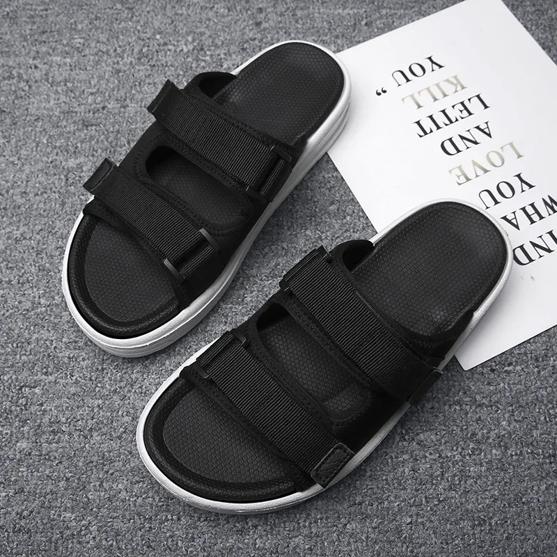 White Sneakers Living Room Slippers Walk Around Home Men\'s Slide Slipper Man Luxury 2024 Summer Shoes Sale Original Brands Shoes