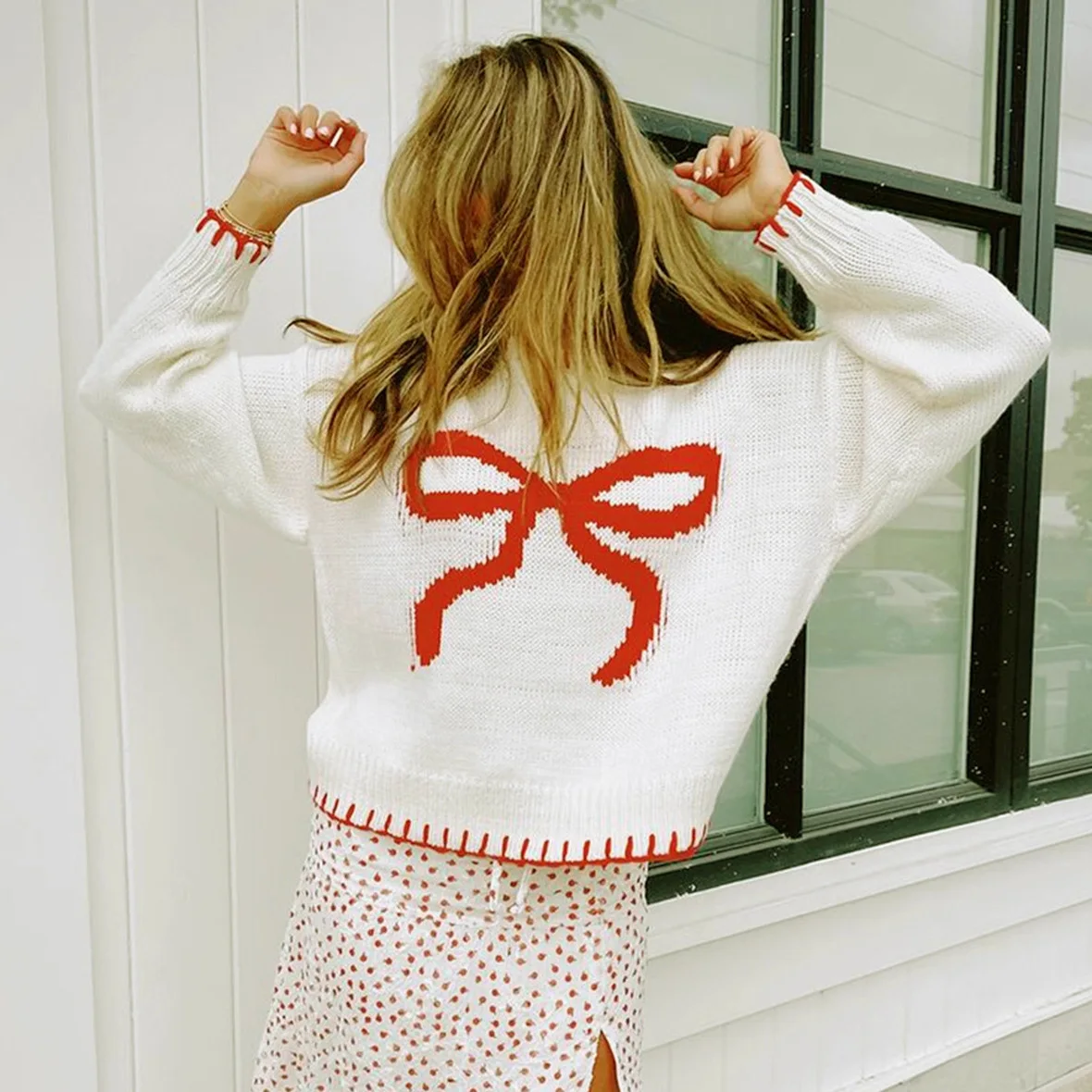 

Модный рождественский женский свитер, свободный трикотаж, осенняя уличная одежда, пуловер с бантом и круглым вырезом, длинными рукавами, женские топы