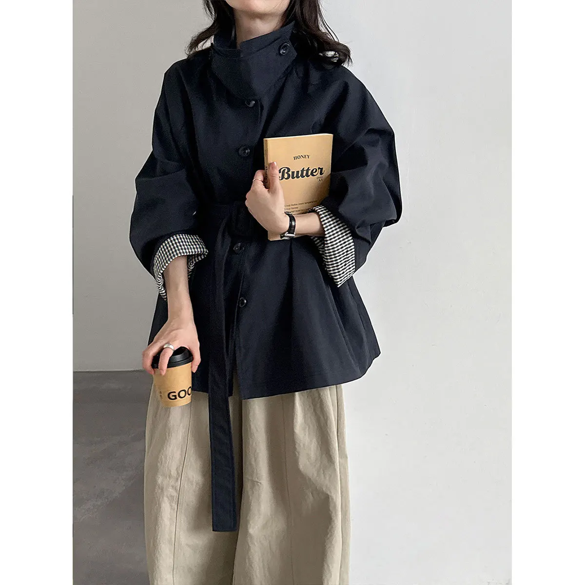 Korean-style single-breasted double-breasted contrasting plaid sleeve women's autumn windbreaker with waist tie