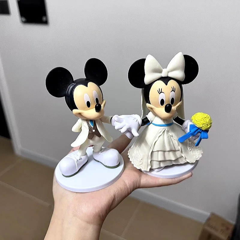 Wedding Mickey, Disney Ornaments, Figurines, Couple Wedding Gifts, Engagement Cake Decorations, Couple Holiday Gifts