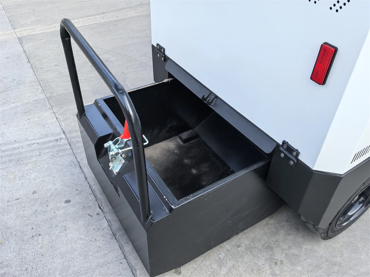 Elektrische reinigingsproducten Auto om Street Ride On Floor Remover Clean Road Sweeper Machine schoon te maken