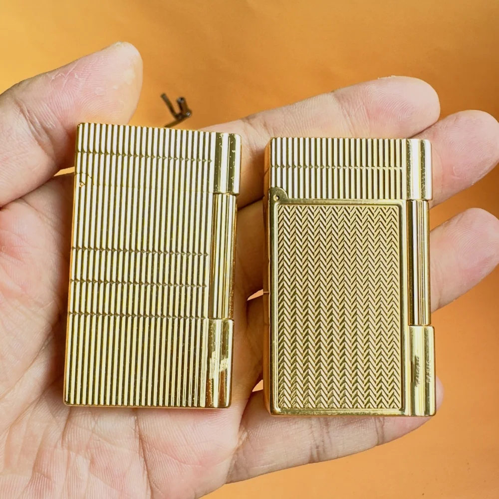 

Luxury brand custom lighter, classic Gatsby style, loud and clear sound, comes with a custom smoking set.