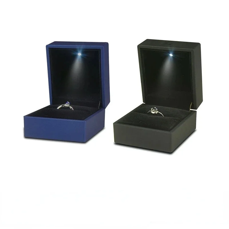 Jewelry Case LED Ring Box for Wedding Ring Engagement Ring Box Gift Case Packaging Show Boxes with Light Storage Cases