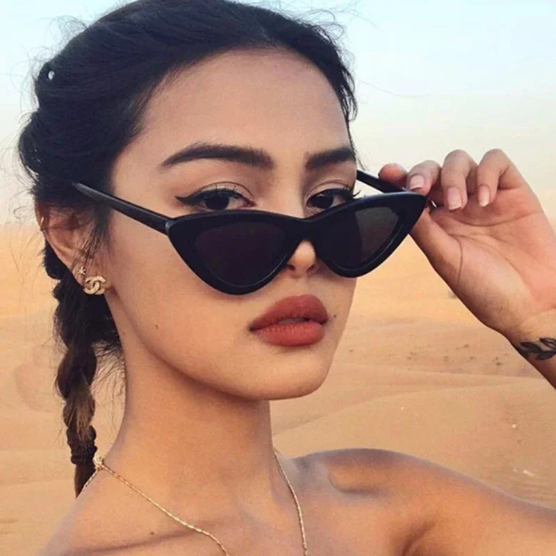 Modische Sexy Cat-Eye Sonnenbrille Dreieckig DAMEN Kleine Größe Modern Retro Designer Damen Sonnenbrillen Shades für Frauen