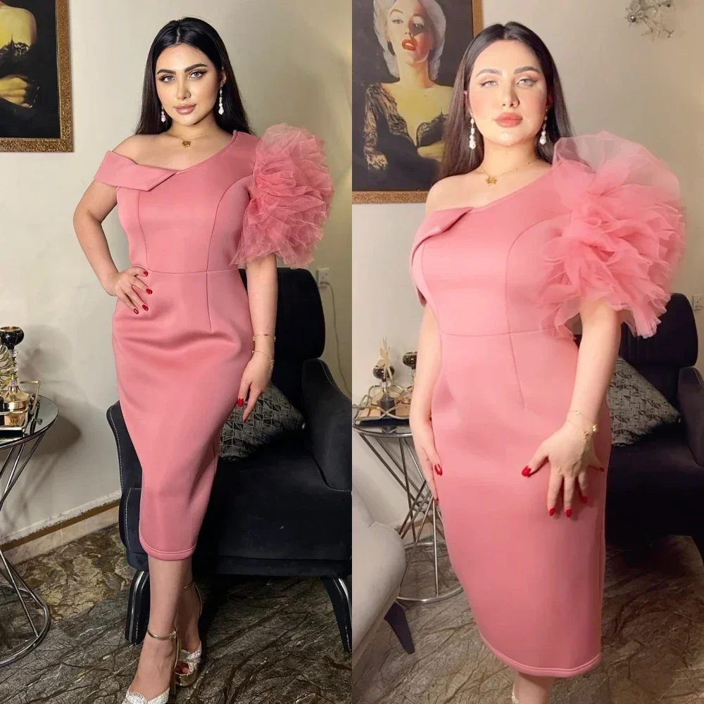 

Customized Women Off-the-shoulder A-line Prom Dress Knee Length Formal Ocassion Gown Pleat Satin vestidos de graduación فساتين