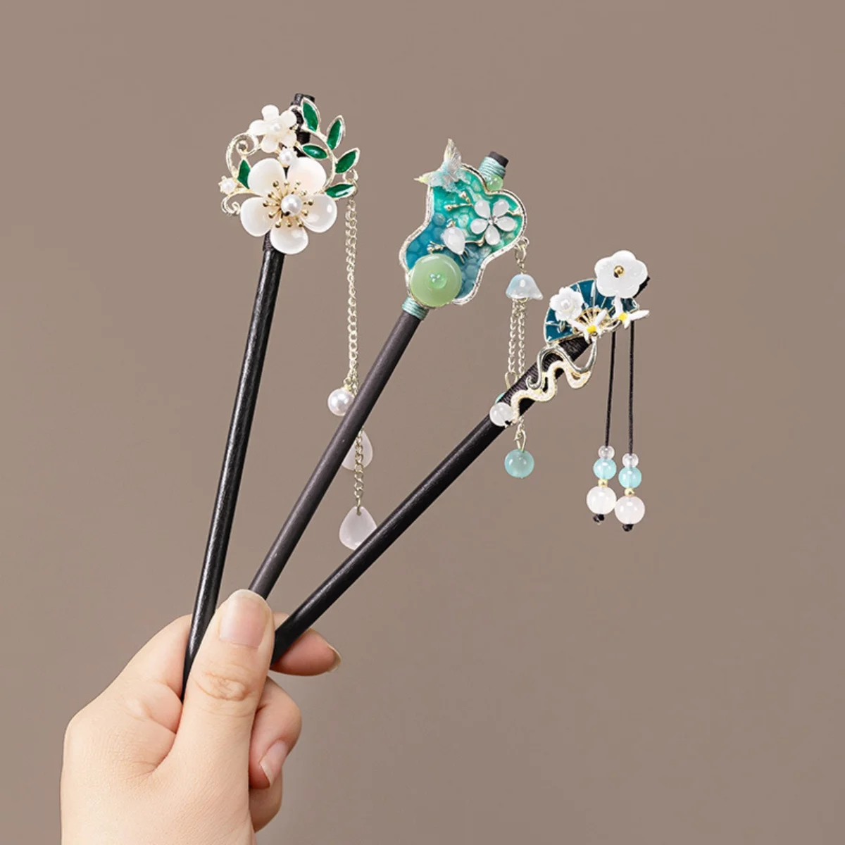 Retro Chinese Style Hairpin For Women Elegant Wooden Flower Tassel Hair Stick Vintage Jewelry Hair Accessory Girls Hairpins image 4