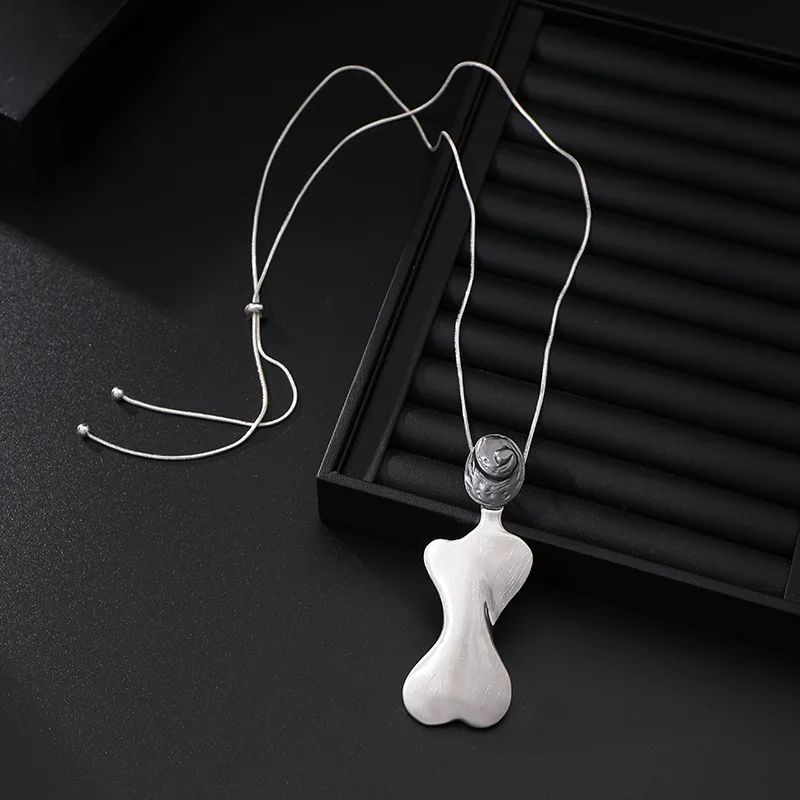 Foreign trade special supply new original niche personalized alloy pendant women's versatile jewelry simple high-en