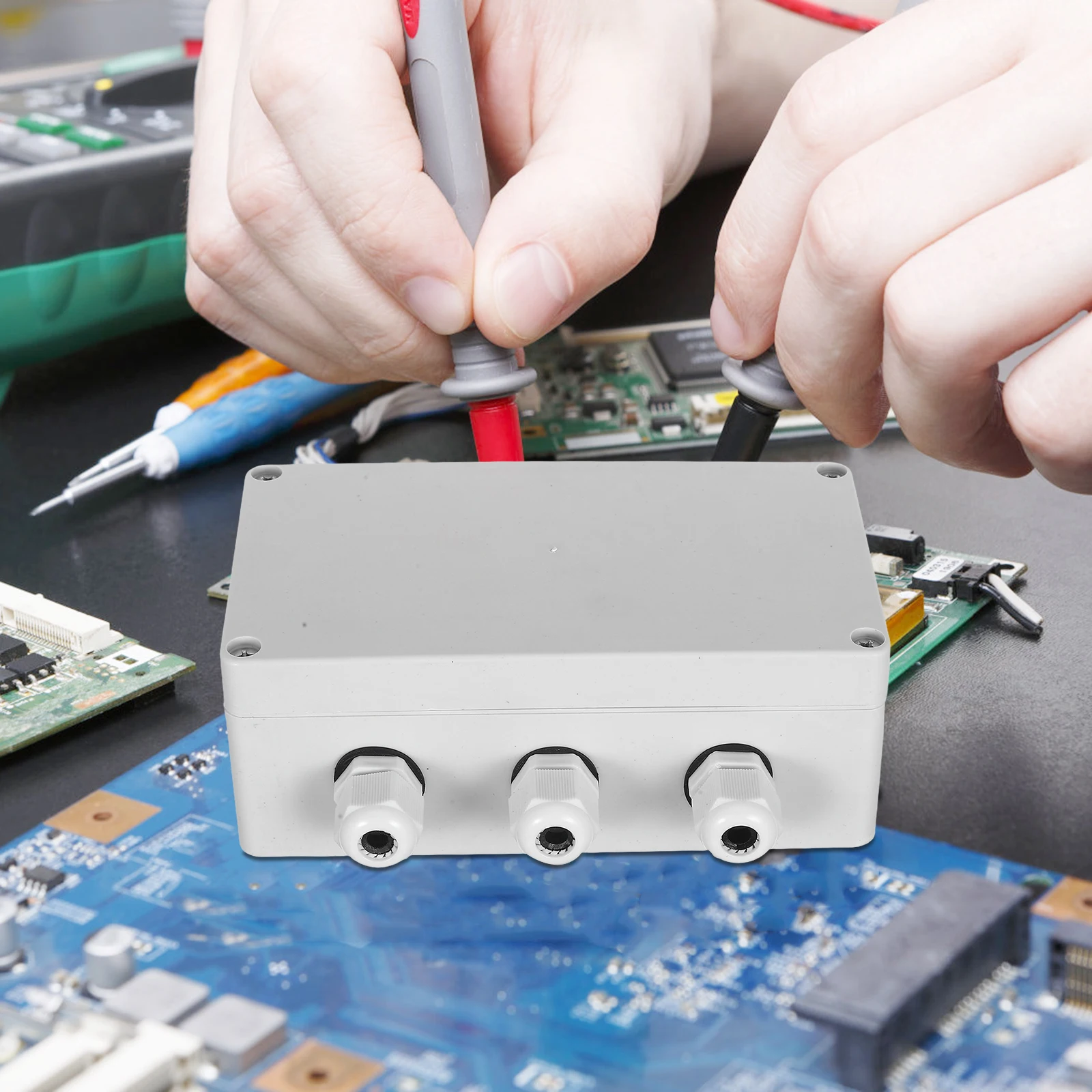 Waterproof Junction Box Outdoor Electrical Distribution Dustproof Power Enclosure 12-Terminal Reliable Transmission for Home