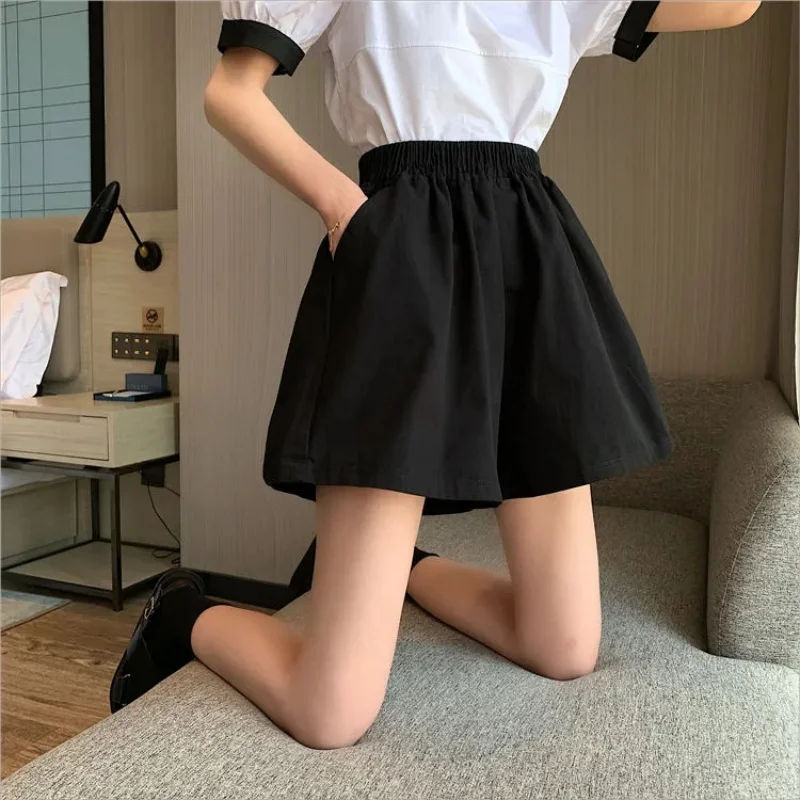 

Fashion Thin Elastic Waist Shorts Summer New Solid Color Loose All-match A-line Wide Leg Shorts Casual Trend Women Clothing