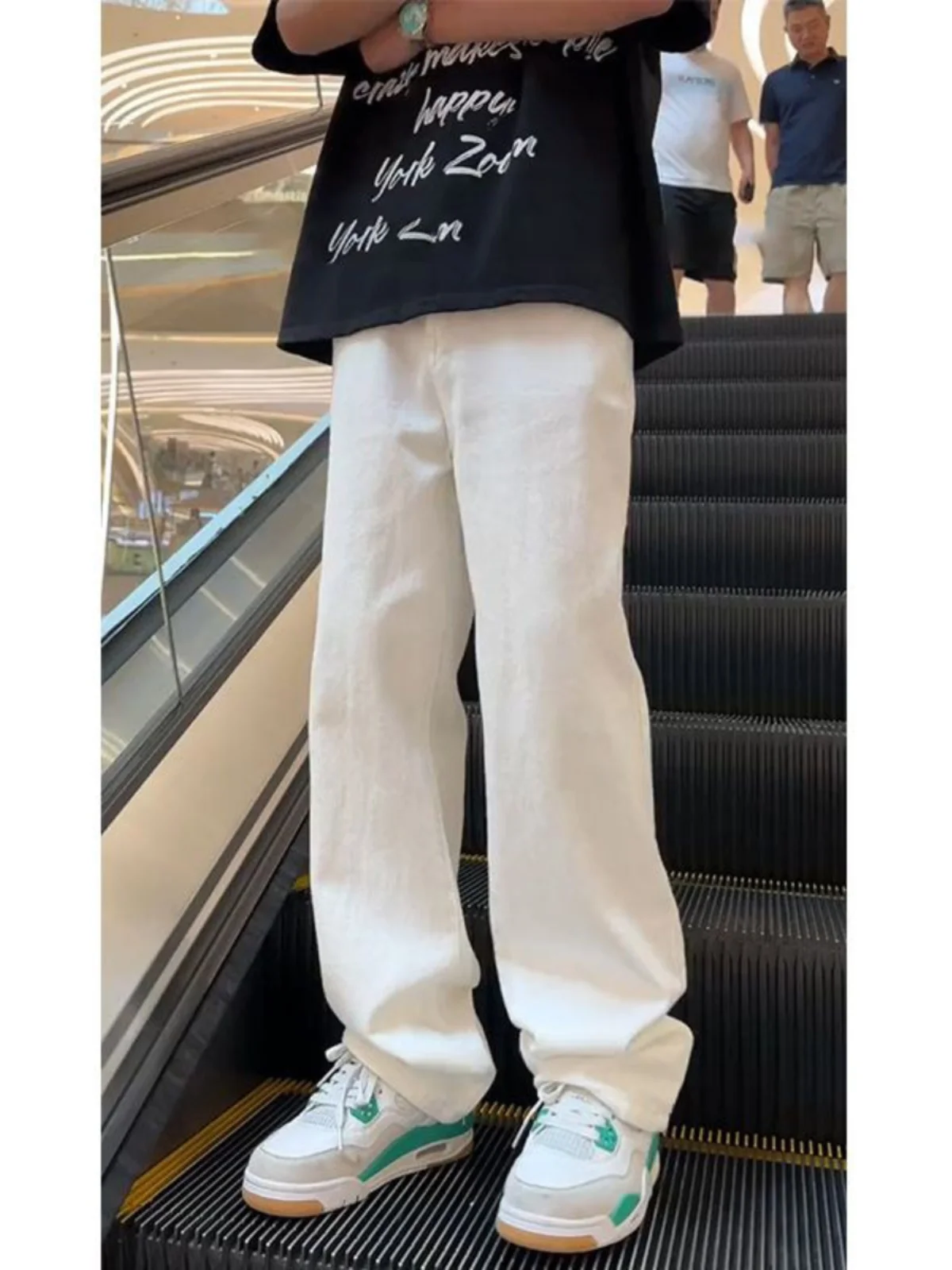 

Cleanfit White Straight Leg Jeans Men Summer Handsome High Street Drapey Micro Flared Pants Loose Fit Classic Style Jeans