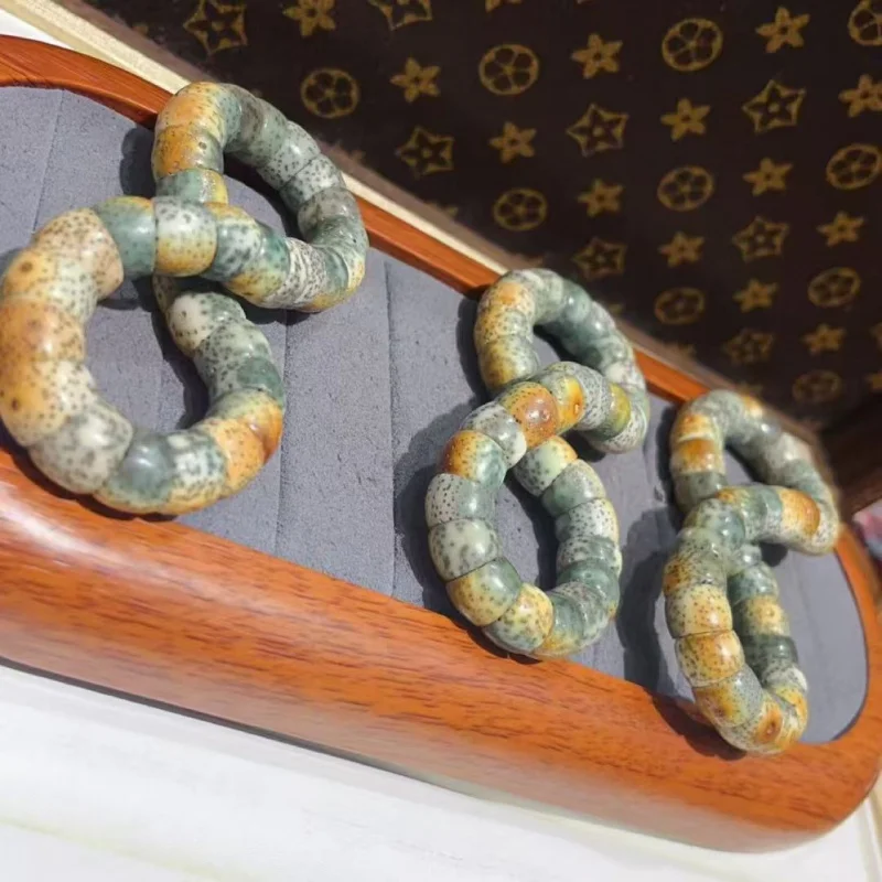 

Fire Cloud Bracelet Handheld Rosary Xingyue Bodhi Large Intestine