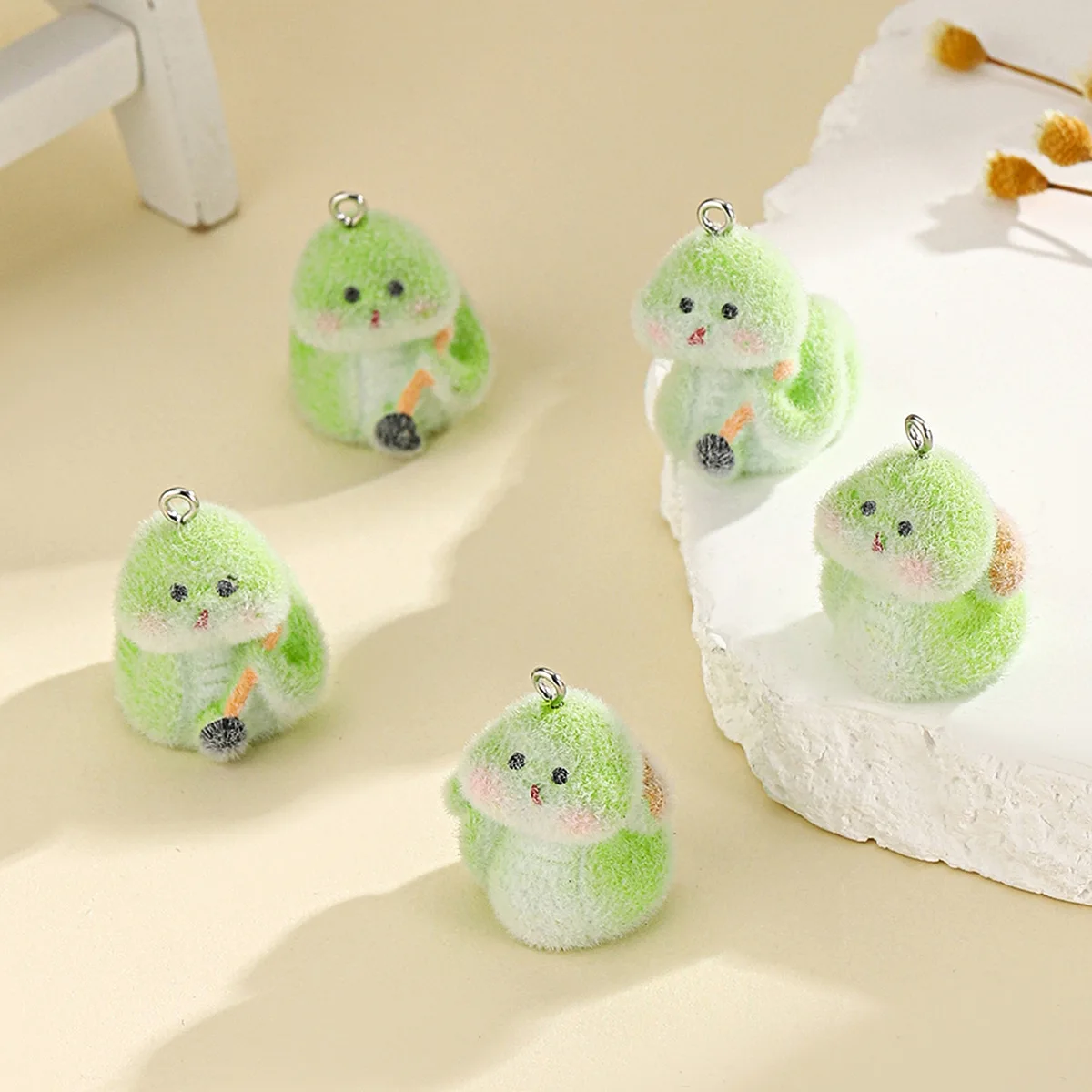 20pcs Flocking resin Charms 3D cute Little green snake Pendants For Necklaces Earrings DIY crafts Jewelry make Accessories