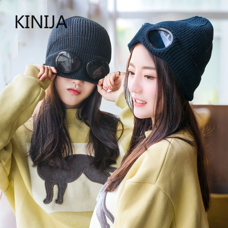 

Pilot Glasses Knitted Hat for Women Winter Ski Eye Protection Plush Thick Beanies Adult Windproof Ski Cap with Glasses Knit Hats