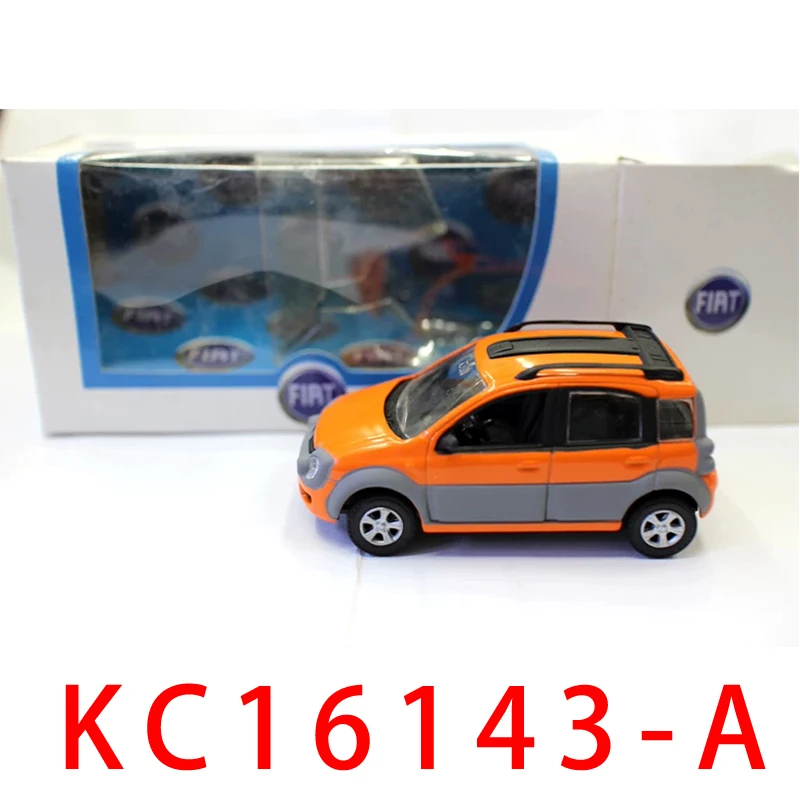 Diecast 1:43 Scale FIAT 500/ Panda Alloy Simulation Car Model